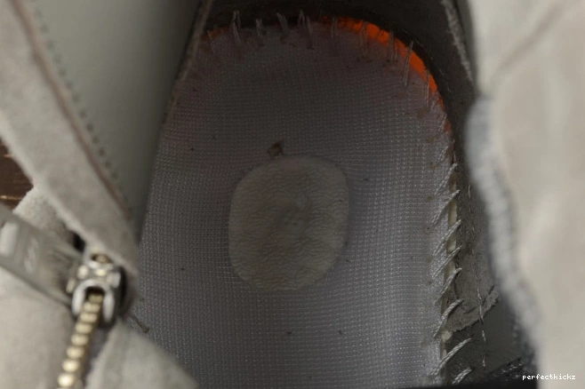 ADIDAS YEEZY GREY BOOST LIGHT BB1840 GLOW GUM 750 DARK 0713